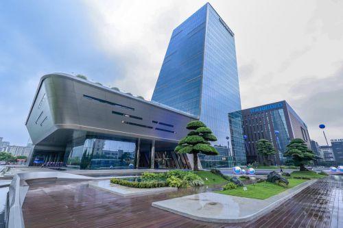 原創地標崛起,悍高集團全球總部大樓落成啟用